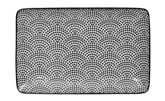 Nippon Black Plate Rectangle Dot 33.5x13.7x2.1cm