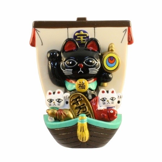 Magnet Treasure Ship Lucky Cat Black