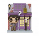POP! Vinyl Deluxe: Harry Potter - Diagon Alley: Harry Potter with Eeylops Owl Emporium 1